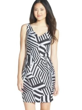 Ivy + Blu Black Classic Gray Jacquard Quiet Luxury Fit & Flare Mini Dress Size 4